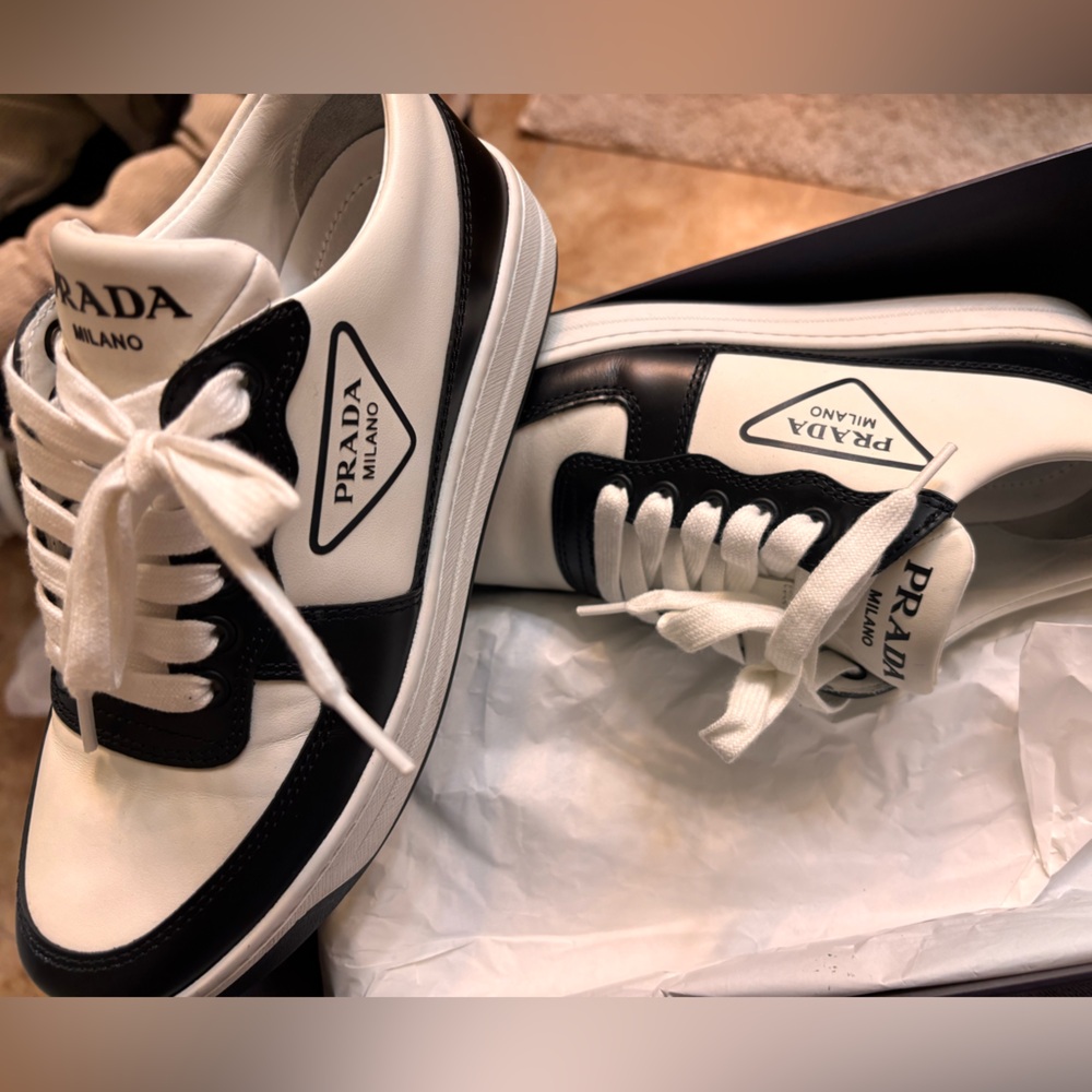 Prada Calzature Donna Sneakers White/Black *Autentic* - Picture 4 of 8